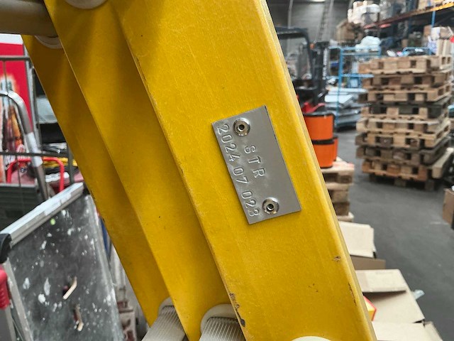 Staltor str2024 07 028 3-delige glasvezel opsteekladder - afbeelding 4 van  6