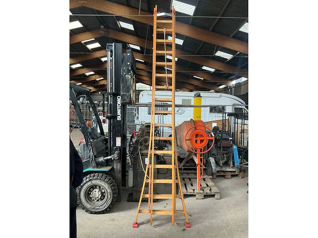 Staltor t16 2 delige houten ladder - afbeelding 1 van  5
