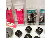 Standaard nagelsalon met uv/led-apparaat • 377 artikelen • folies - afbeelding 10 van  16