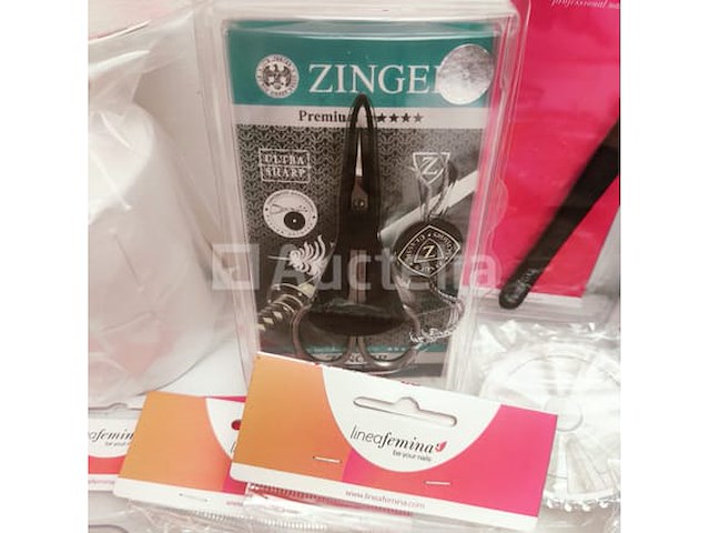 Standaard nagelsalon met uv/led-apparaat • 378 artikelen • folies - afbeelding 2 van  15