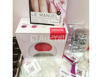 Standaard nagelsalon met uv/led-apparaat • 378 artikelen • folies - afbeelding 7 van  15