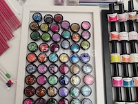 Standaard nagelsalon met uv/led-apparaat • 384 items • folies - afbeelding 3 van  14