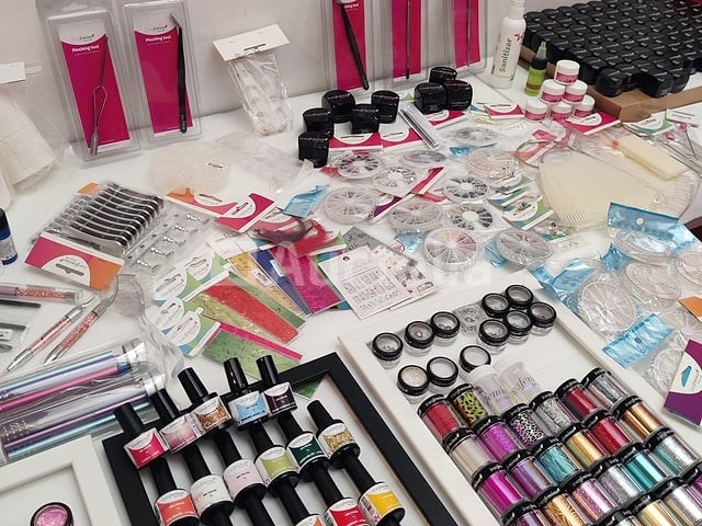 Standaard nagelsalon met uv/led-apparaat • 384 items • folies - afbeelding 5 van  14