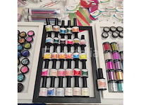 Standaard nagelsalon met uv/led-apparaat • 388 artikelen • folies - afbeelding 17 van  22