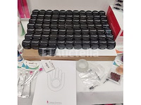 Standaard nagelsalon met uv/led-apparaat • 388 artikelen • folies - afbeelding 19 van  22
