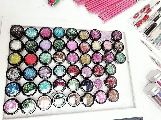 Standaard nagelsalon met uv/led-apparaat • 389 items • folies - afbeelding 3 van  21