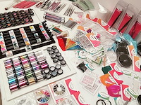 Standaard nagelsalon met uv/led-apparaat • 389 items • folies - afbeelding 9 van  21