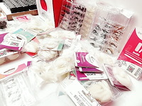 Standaard nagelsalon met uv/led-apparaat • 389 items • folies - afbeelding 10 van  21