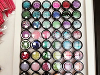 Standaard nagelsalon met uv/led-apparaat • 392 artikelen • folies - afbeelding 9 van  19