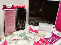 Standaard nagelsalon met uv/led-apparaat • 392 artikelen • folies - afbeelding 11 van  19