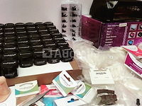 Standaard nagelsalon met uv/led-apparaat • 395 items • folies - afbeelding 5 van  19