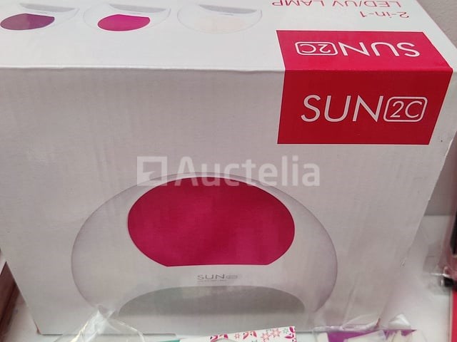 Standaard nagelsalon met uv/led-apparaat • 396 artikelen • folies - afbeelding 8 van  16