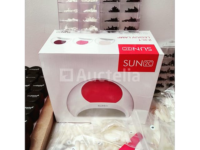 Standaard nagelsalon met uv/led-apparaat • 409 artikelen • folies - afbeelding 4 van  20