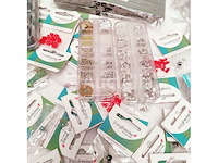 Standaard nagelsalon met uv/led-apparaat • 409 artikelen • folies - afbeelding 11 van  20