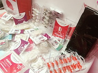 Standaard nagelsalon met uv/led-apparaat • 412 items • folies - afbeelding 12 van  18