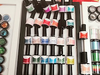 Standaard nagelsalon met uv/led-apparaat • 412 items • folies - afbeelding 16 van  18