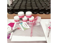 Standaard nagelsalon met uv/led-apparaat • 429 items • folies - afbeelding 27 van  32