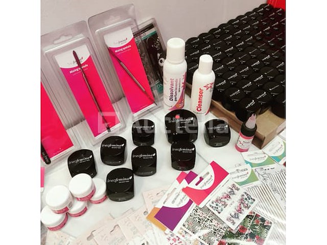 Standaard nagelsalon met uv/led-apparaat • 431 artikelen • 237 ref. - afbeelding 4 van  17