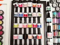 Standaard nagelsalon met uv/led-apparaat • 433 artikelen • folies - afbeelding 14 van  22