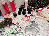 Standaard nagelsalon met uv/led-apparaat • 495 artikelen • folies - afbeelding 20 van  26