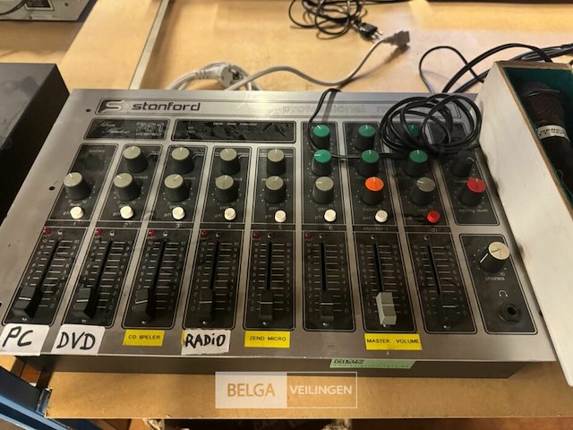 Stanford silver shadow stereo 761 + microfoon - afbeelding 1 van  4