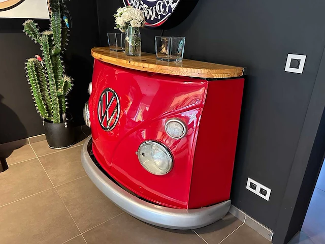 Stang gemaakt van een vw bus t1 - afbeelding 2 van  5