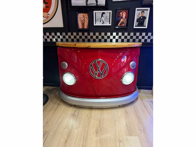 Stang gemaakt van een vw bus t1 - afbeelding 5 van  5