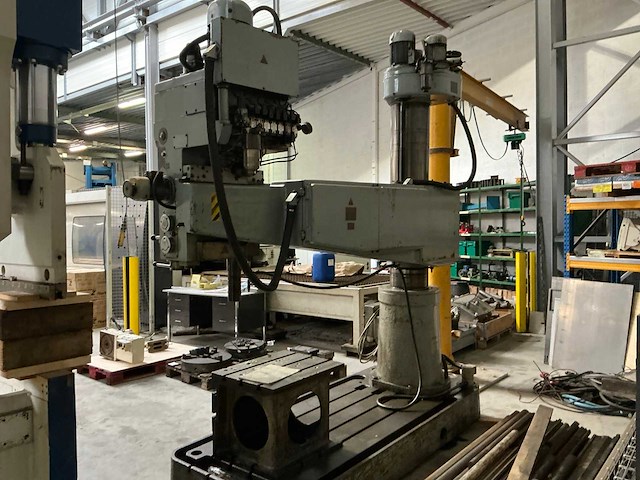 Stanko 2a554 radiaalboormachine - afbeelding 6 van  9