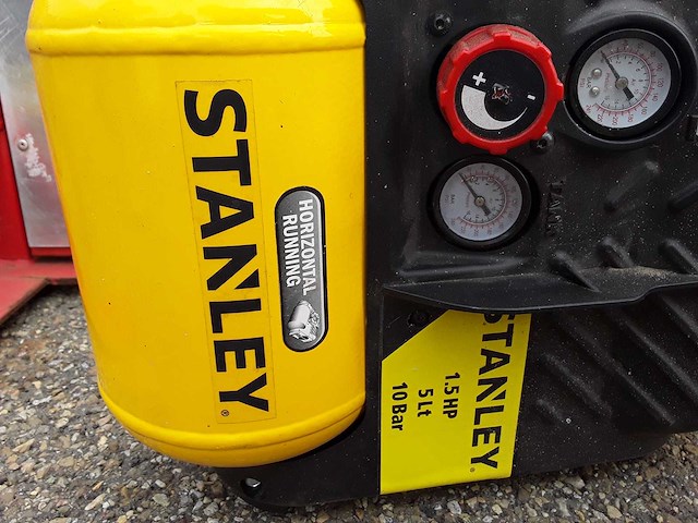 Stanley - compressor - afbeelding 1 van  4