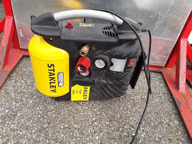 Stanley - compressor - afbeelding 2 van  4