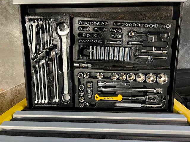 Stanley - tool trolley - afbeelding 3 van  7