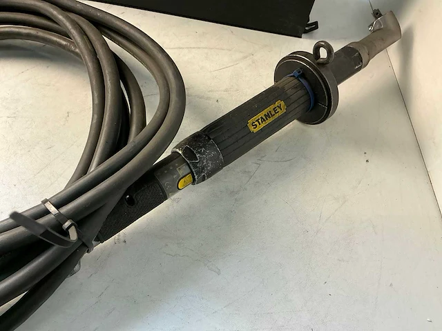 Stanley 21a108700 elektronisch momentsleutel-systeem met schroef-/moersleutel - afbeelding 5 van  7