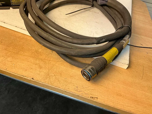 Stanley 21a108700 elektronisch momentsleutel-systeem met schroef-/moersleutel - afbeelding 6 van  7