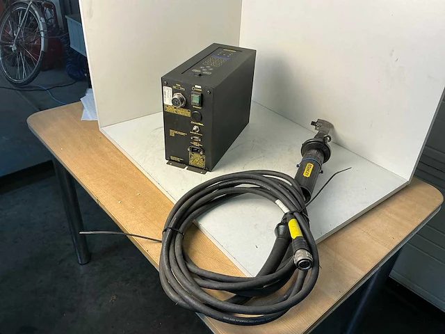 Stanley 21a108700/e44la19-70 elektronisch momentsleutel-systeem met schroef-/moersleutel - afbeelding 1 van  9