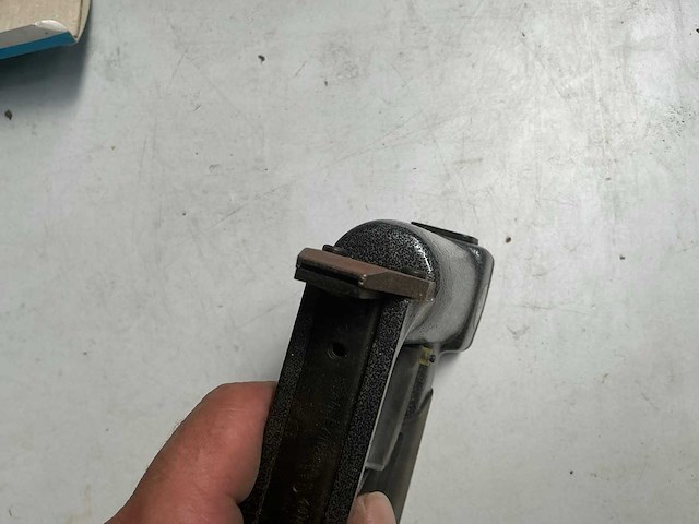 Stanley 4016 pneumatische nietmachine - afbeelding 3 van  6