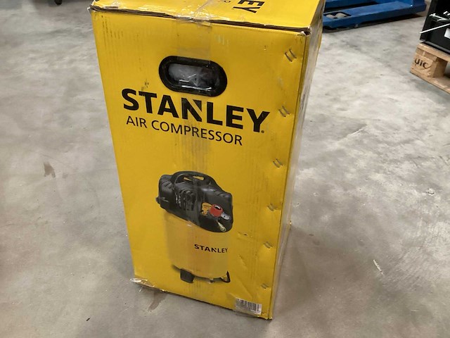 Stanley d200/10/24v luchtcompressor 1,5 pk, 10 bar - afbeelding 1 van  4
