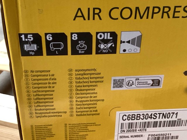 Stanley d200/8/6 luchtcompressor 1,5 pk, draagbaar, 8 bar, met accessoires - afbeelding 6 van  7