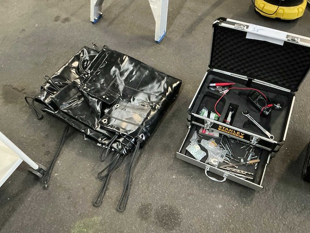 Stanley diverse gereedschapskoffers (2x) - afbeelding 2 van  4