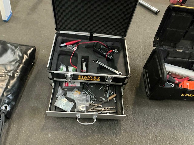 Stanley diverse gereedschapskoffers (2x) - afbeelding 4 van  4