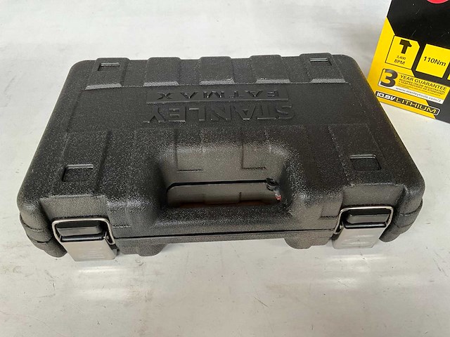Stanley fatmax fmc041s2 accu slagschroevendraaier + twee accu’s en lader - afbeelding 7 van  10