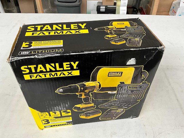 Stanley fatmax fmc626dm2sa-qw kit accuboormachine met accessoires 18v - afbeelding 9 van  10