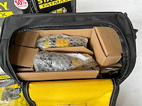 Stanley fatmax fmck060c2-qw kit boormachine en slagschroevendraaier 10,8v - afbeelding 2 van  7