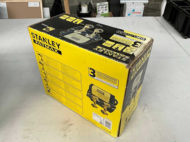 Stanley fatmax fmck062ss2-qw accuboormachine en slagschroevendraaier + 2 accu’s - afbeelding 3 van  6