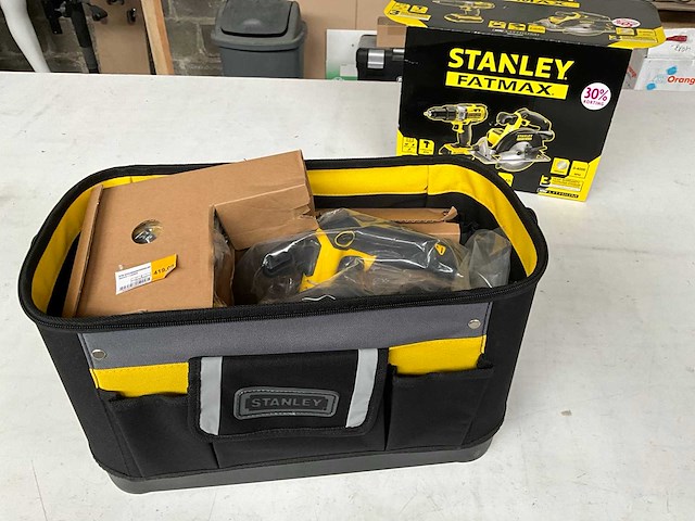 Stanley fatmax fmck462d25-qw kit klopboormachine en cirkelzaag 18v - afbeelding 5 van  10