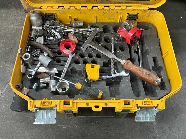Stanley fatmax gereedschapskoffer - afbeelding 2 van  5