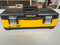 Stanley gereedschapskoffer 67cm - afbeelding 1 van  5