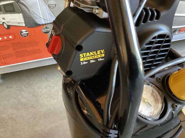 Stanley luchtcompressor fatmax - afbeelding 3 van  4