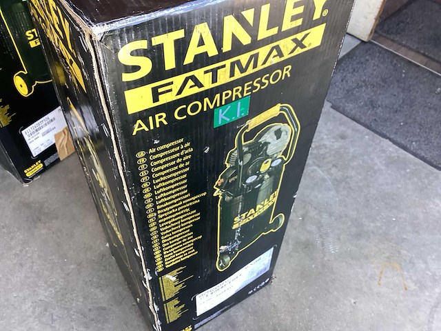 Stanley luchtcompressor fatmax - afbeelding 2 van  2