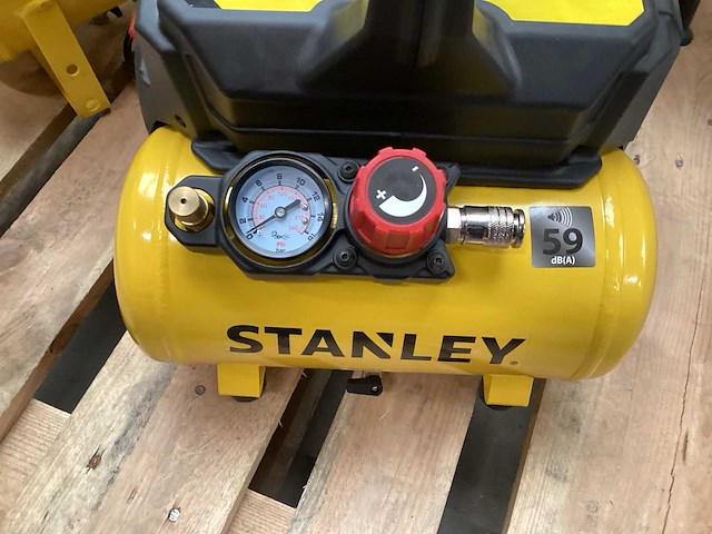 Stanley mix kavel compressors, webshop retouren - afbeelding 4 van  6