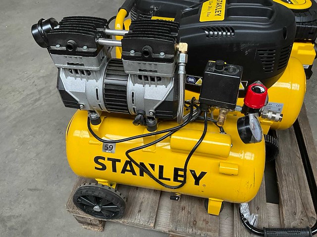 Stanley mix kavel diverse luchtcompressoren - afbeelding 10 van  13